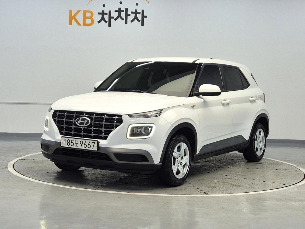 2020 HYUNDAI VENUE 