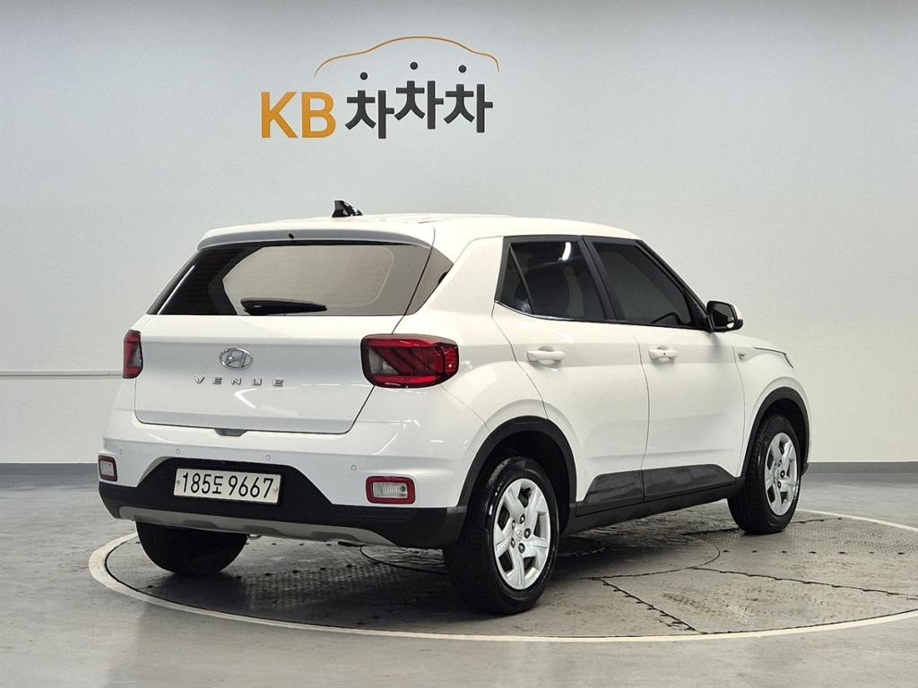 2020 HYUNDAI VENUE 