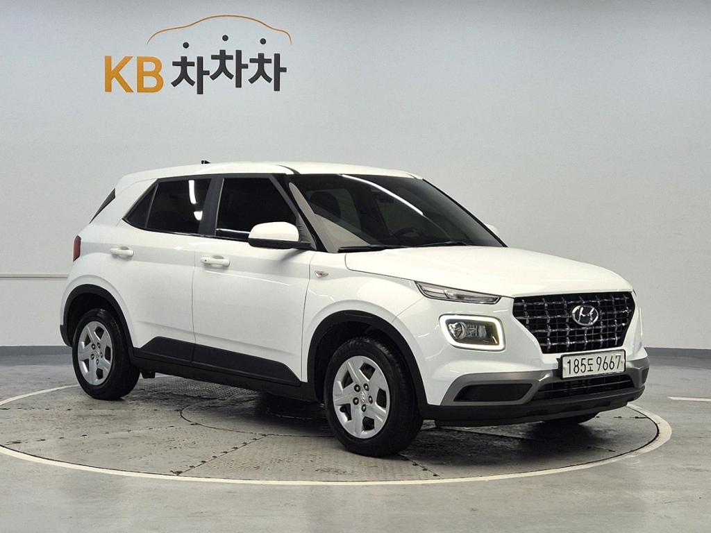 2020 HYUNDAI VENUE 