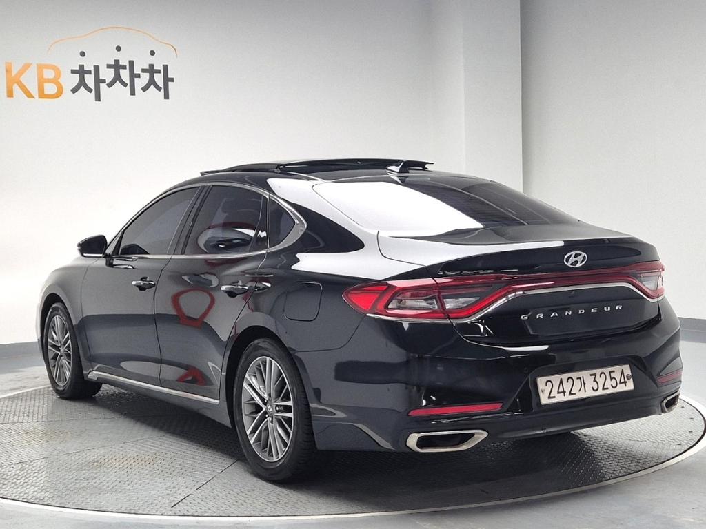 2017 HYUNDAI GRANDEUR IG 