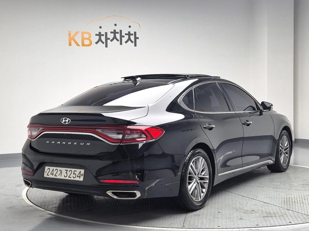 2017 HYUNDAI GRANDEUR IG 