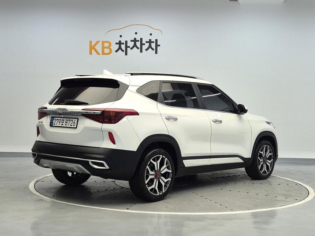 2023 KIA SELTOS 