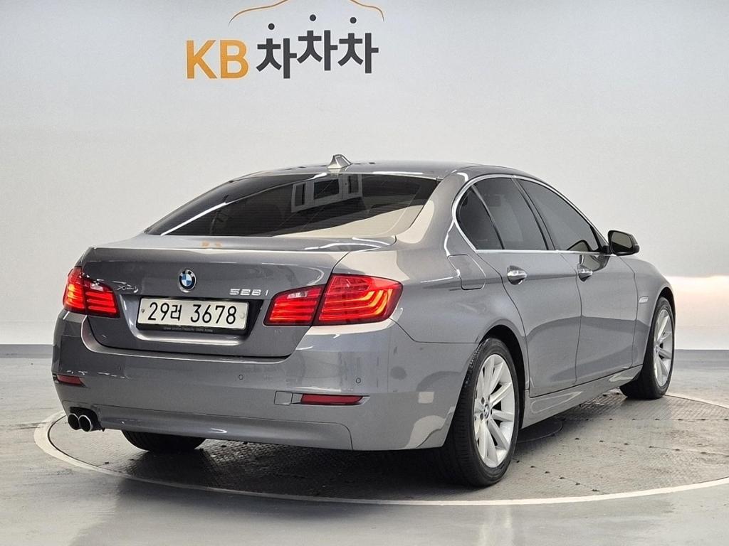2015 BMW 5 SERIES (6Gen) 