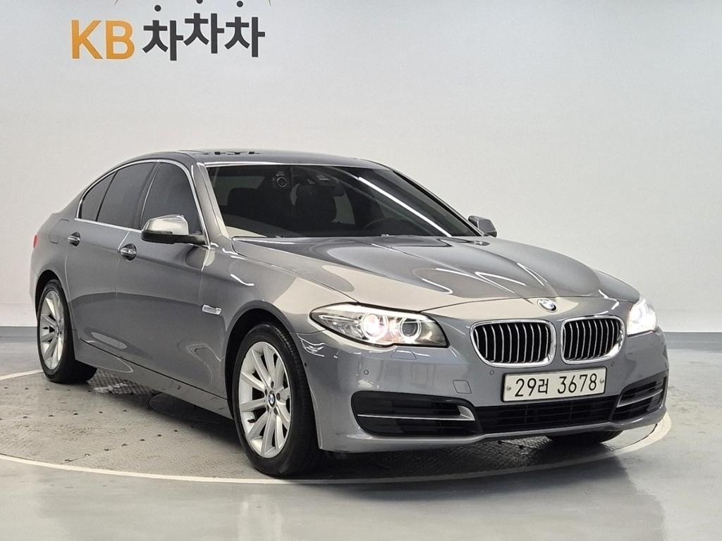 2015 BMW 5 SERIES (6Gen) 