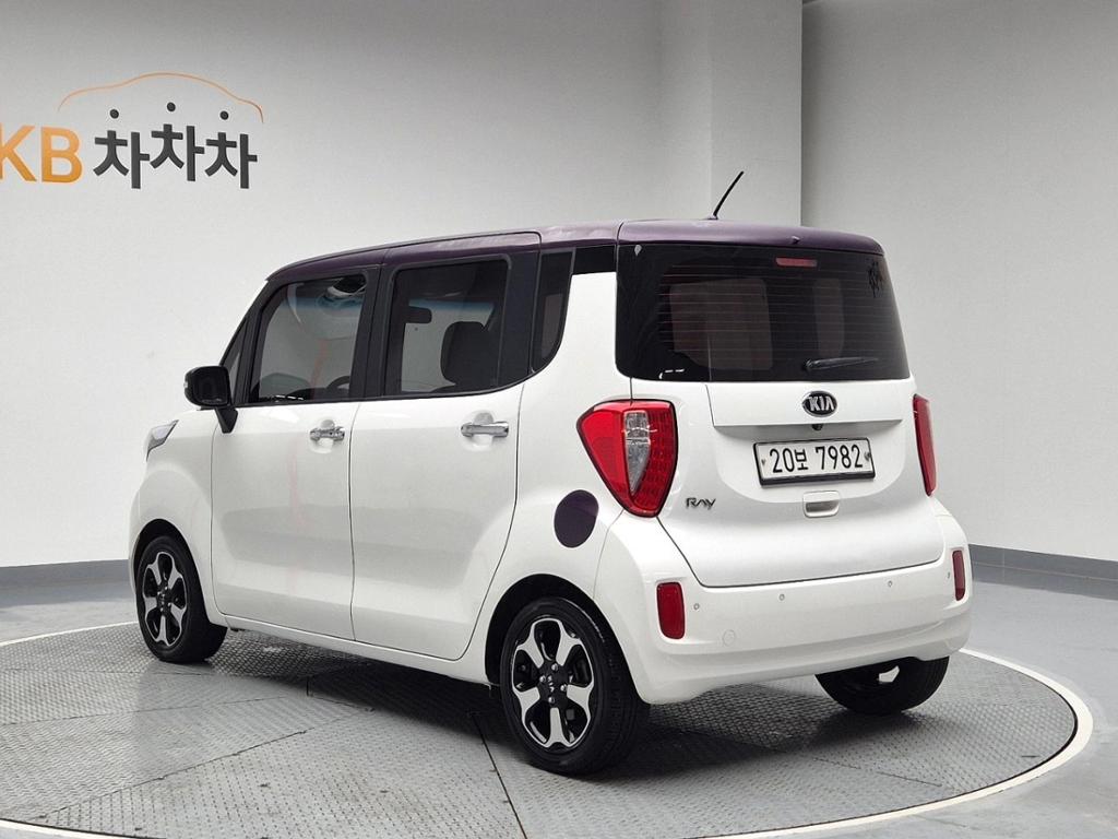 2016 KIA RAY 