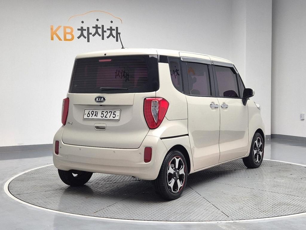 2013 KIA RAY 