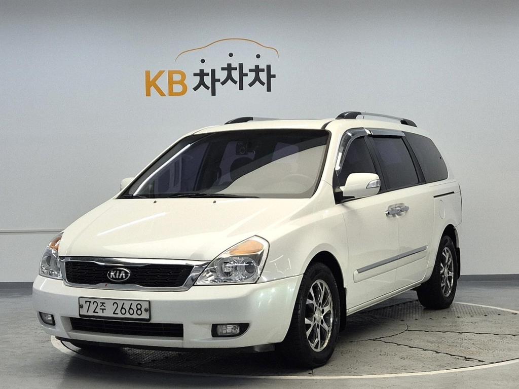 2014 KIA CARNIVAL R 