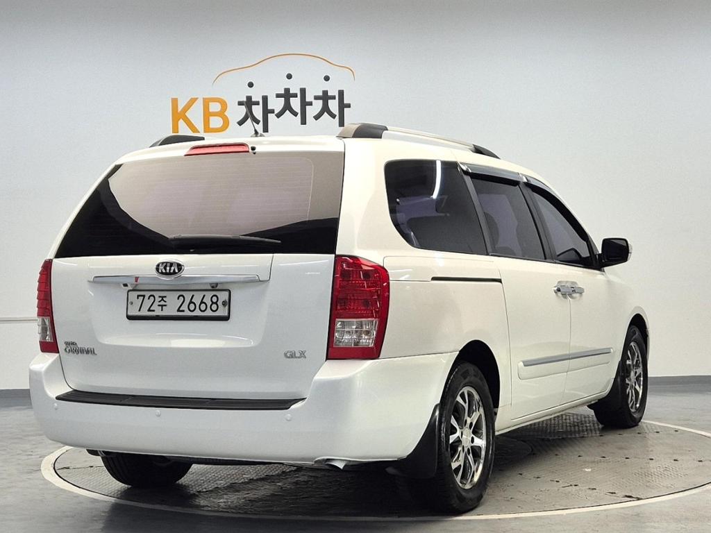 2014 KIA CARNIVAL R 