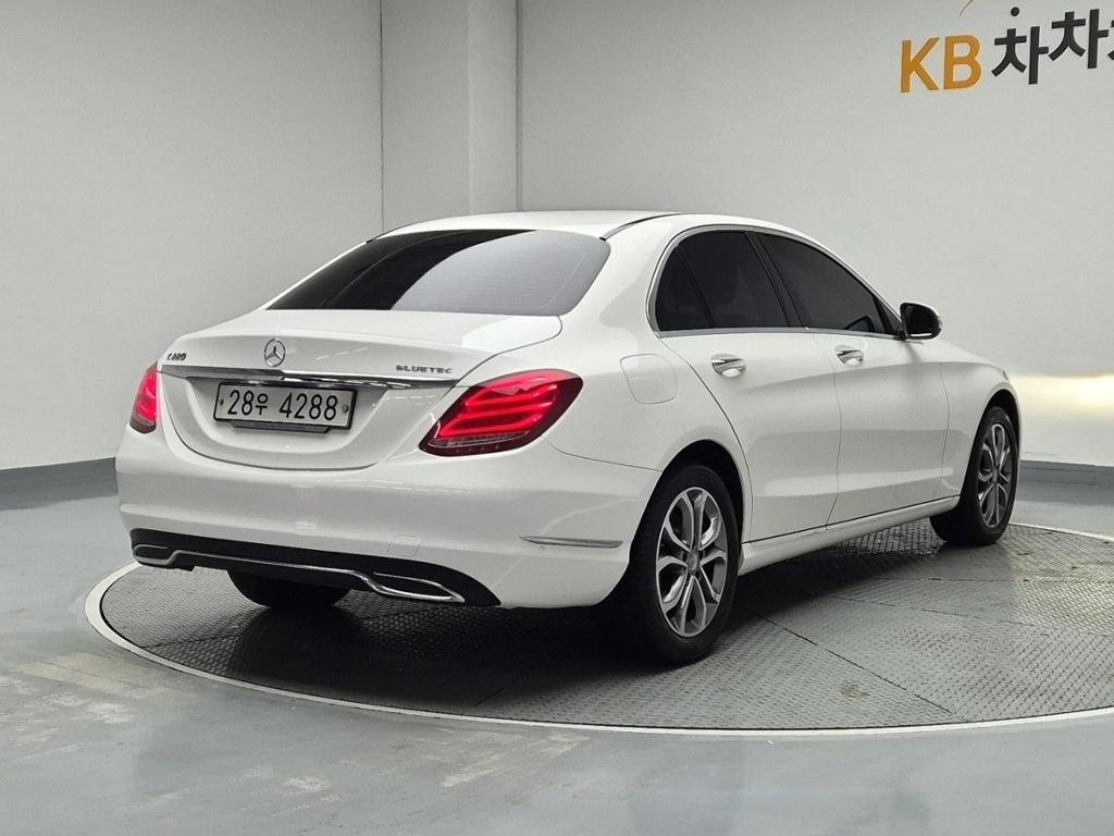 2015 BENZ C CLASS (4Gen) 