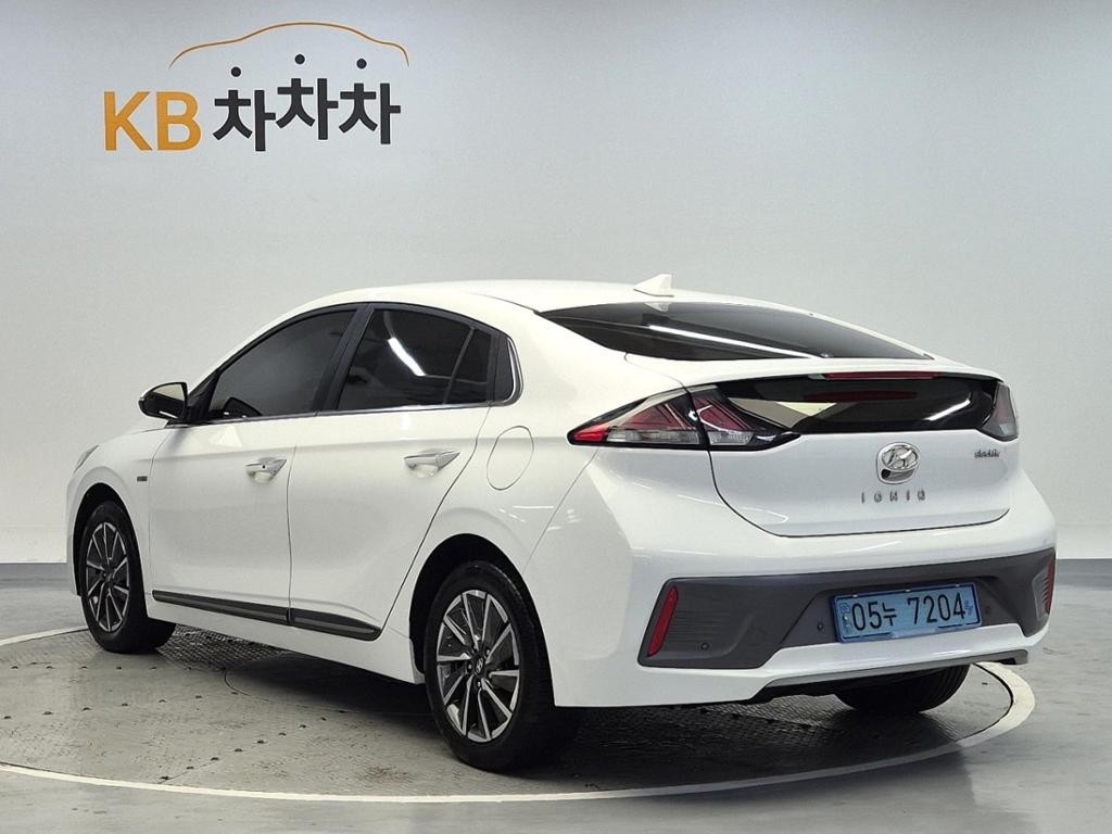 2020 HYUNDAI THE NEW IONIQ ELECTRIC 