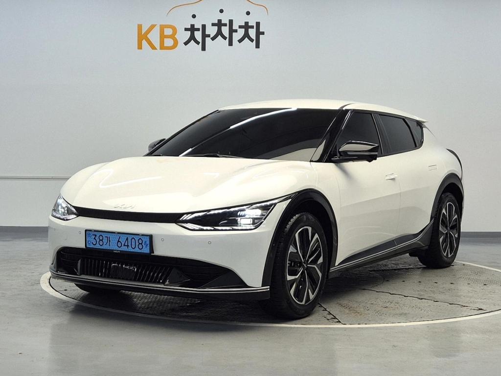 2022 KIA EV6 