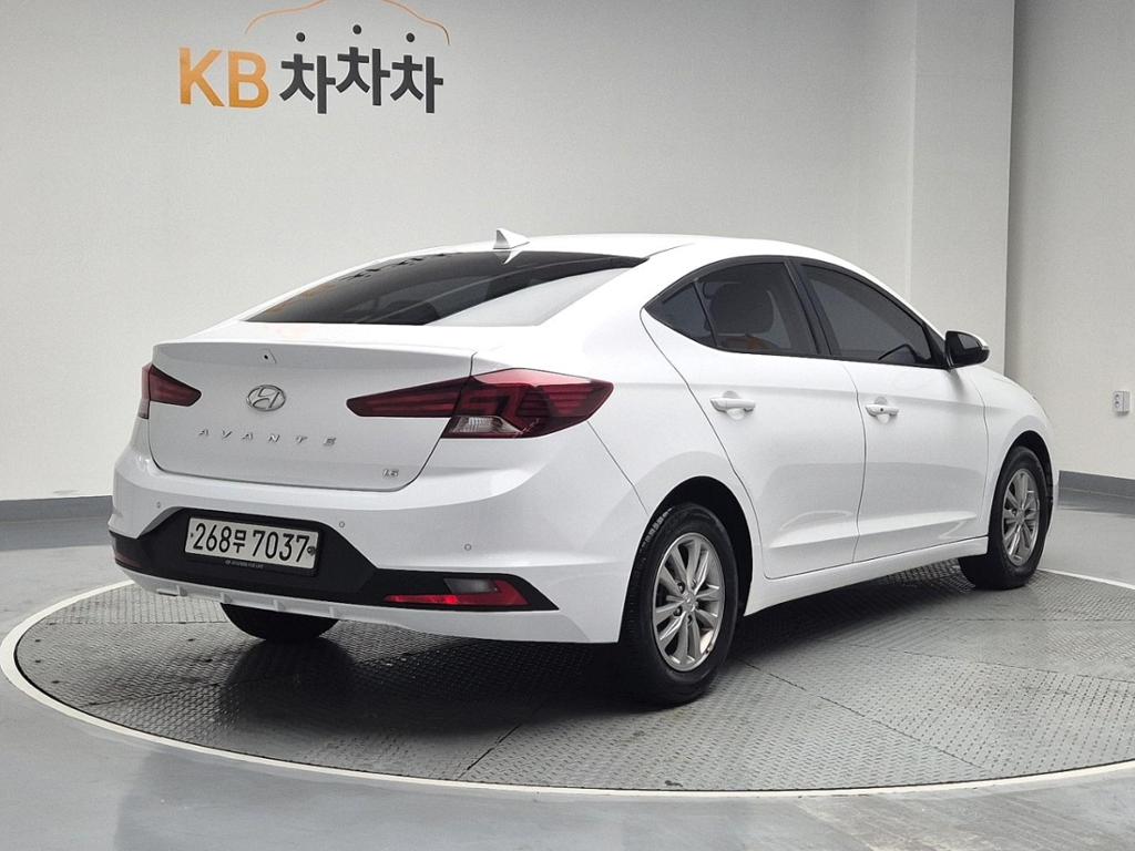 2020 HYUNDAI THE NEW AVANTE AD 