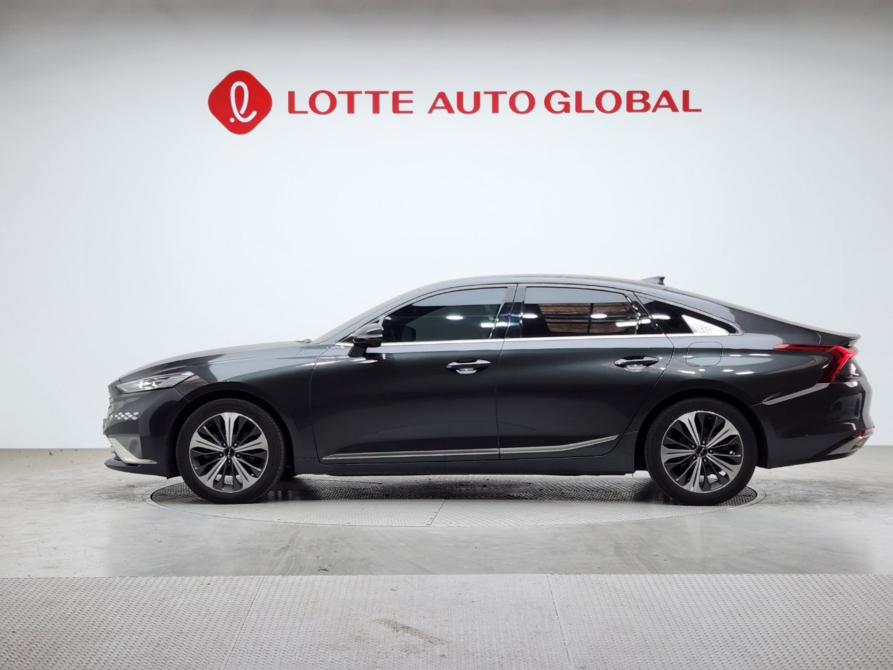 2022 KIA K8 HYBRID HEV Signature