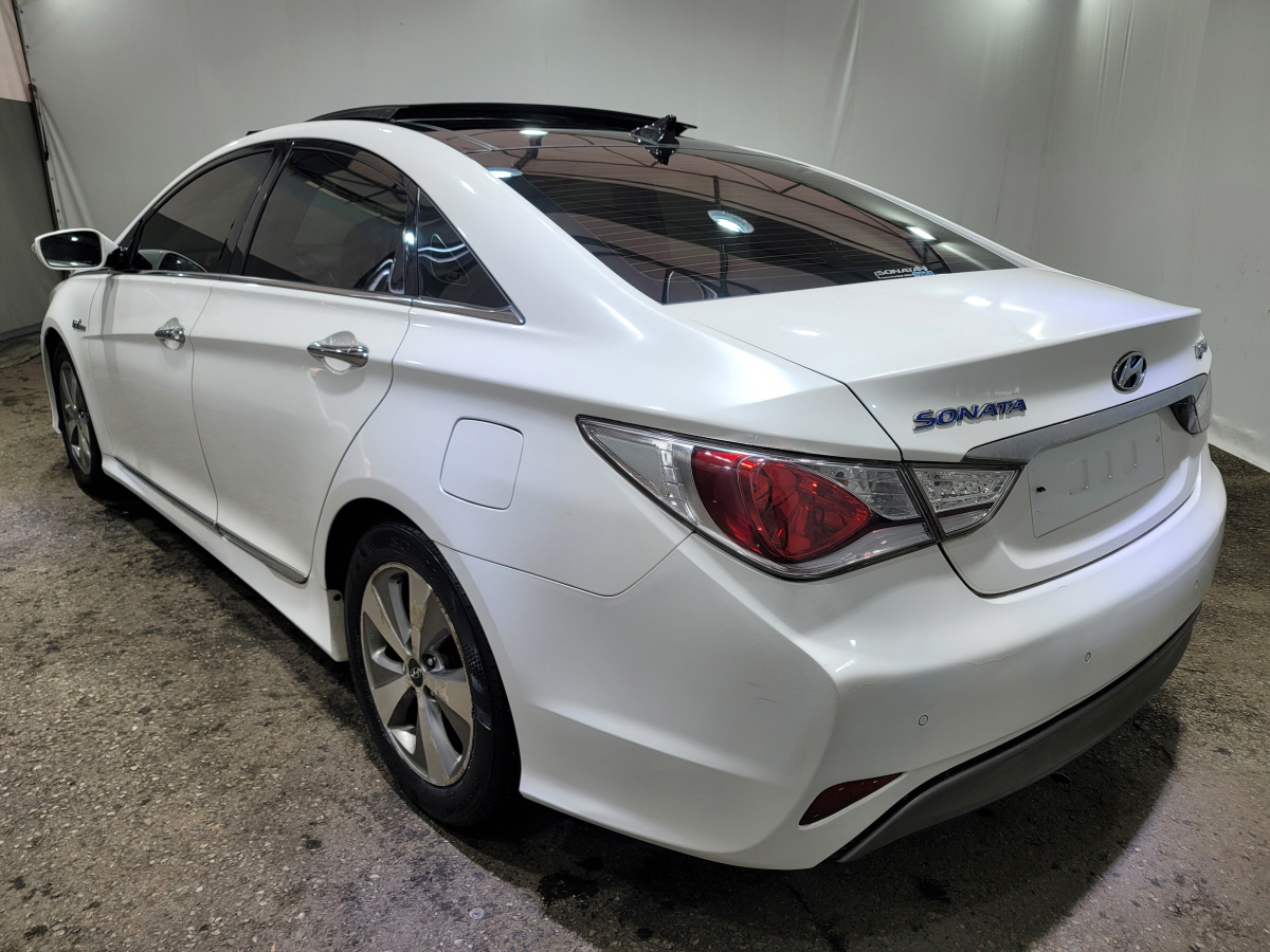 2012 HYUNDAI YF SONATA HYBRID 