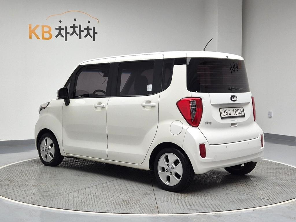 2013 KIA RAY 