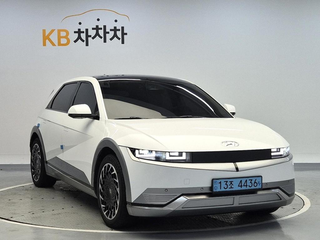 2022 HYUNDAI IONIQ5 