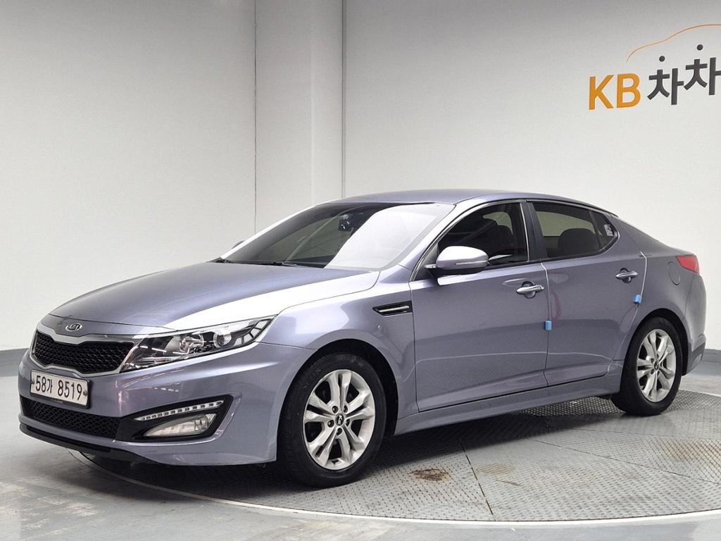 2011 KIA K5 