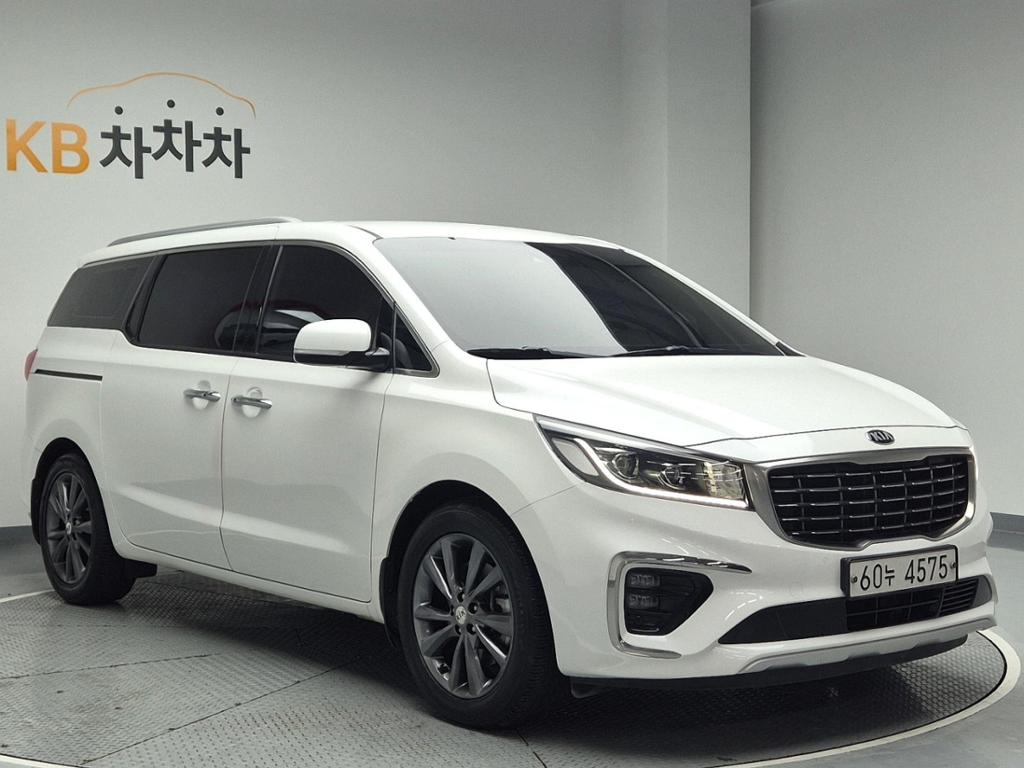 2019 KIA THE NEW CARNIVAL 