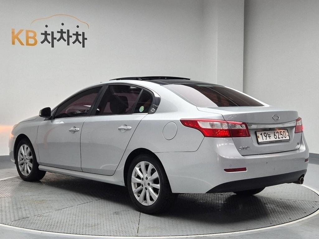 2010 RENAULT KOREA NEW SM5 (NEW) 