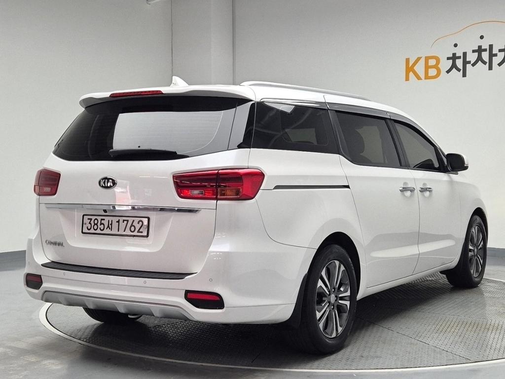 2020 KIA THE NEW CARNIVAL 