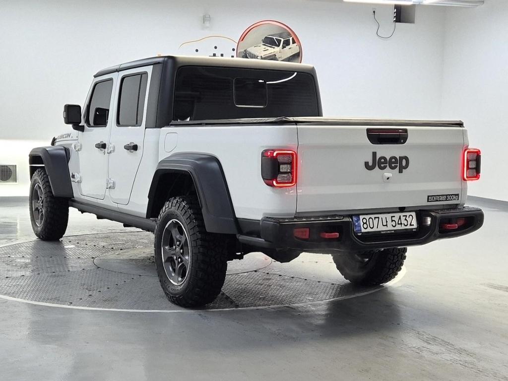 2023 JEEP Gladiator 