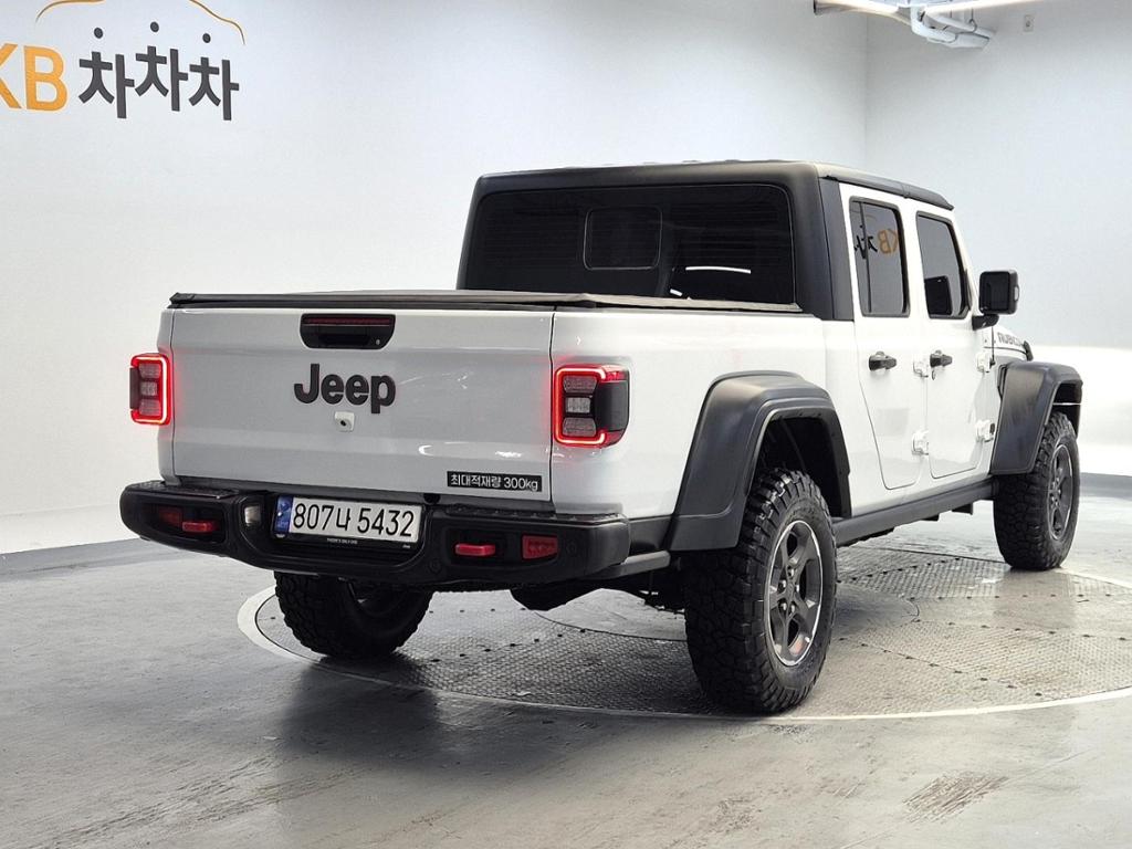 2023 JEEP Gladiator 