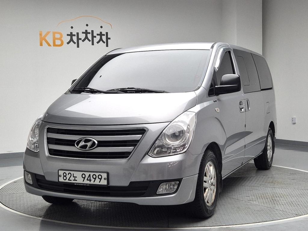 2016 HYUNDAI GRAND STAREX 