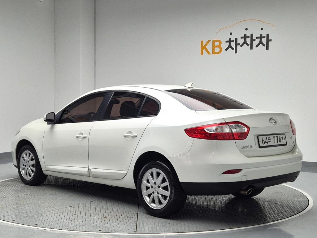 2011 RENAULT KOREA NEW SM3 