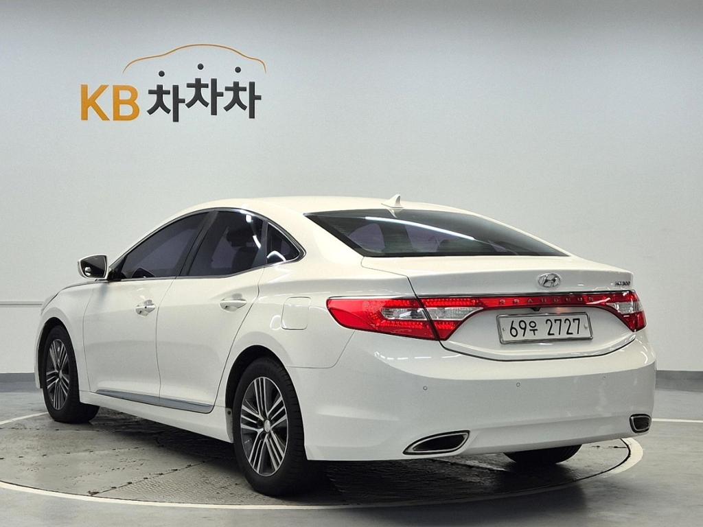 2014 HYUNDAI GRANDEUR HG 