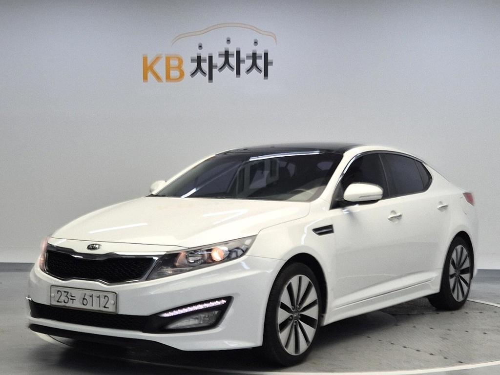 2011 KIA K5 