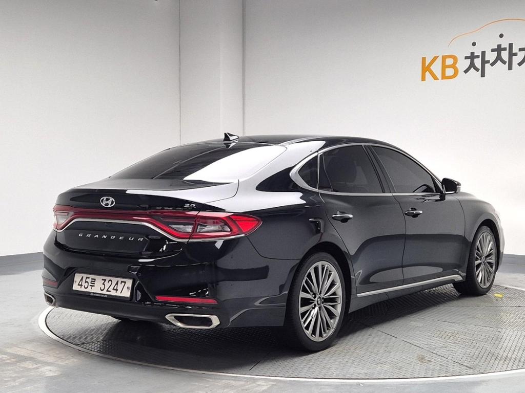 2017 HYUNDAI GRANDEUR IG 