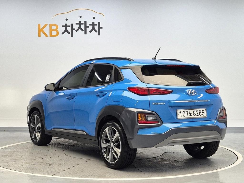 2020 HYUNDAI KONA 