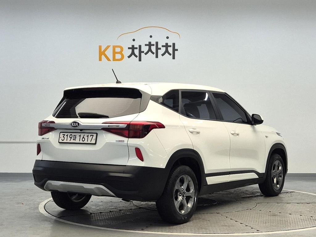 2022 KIA SELTOS 