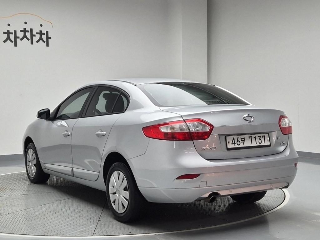 2014 RENAULT KOREA NEW SM3 