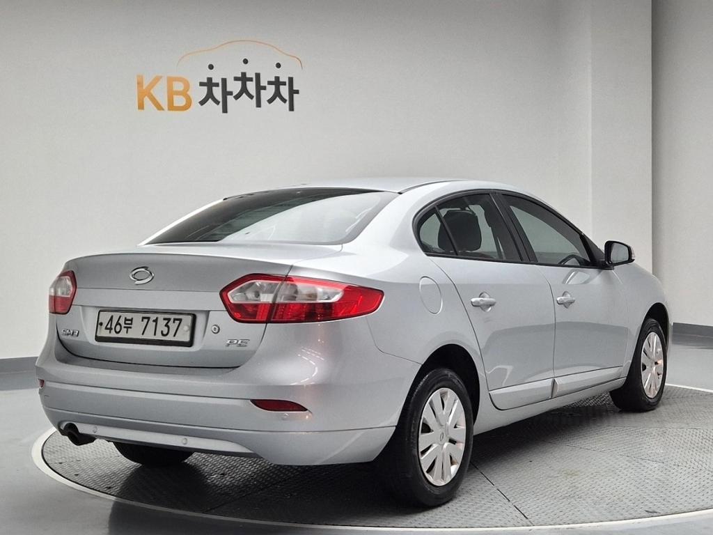 2014 RENAULT KOREA NEW SM3 