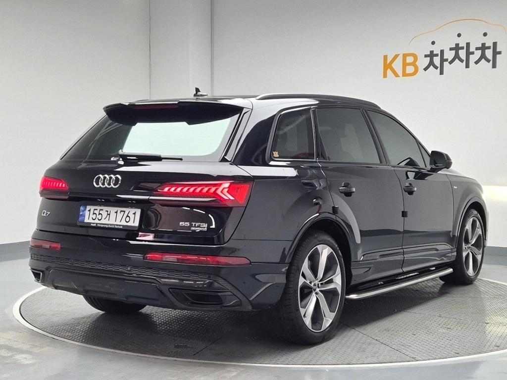 2022 AUDI Q7 (2Gen) 