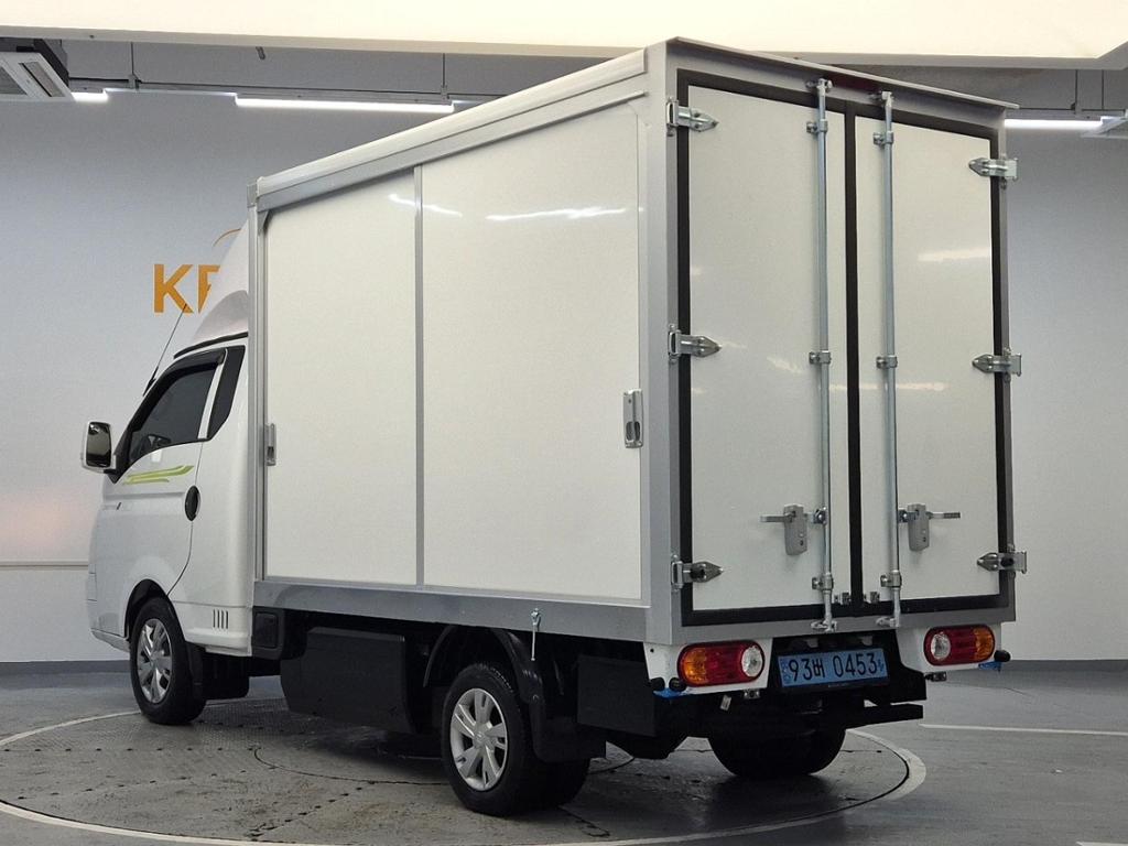 2021 HYUNDAI PORTER II ELECTRIC 