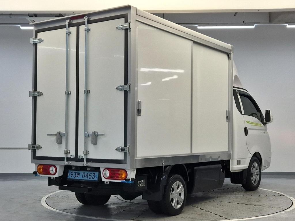 2021 HYUNDAI PORTER II ELECTRIC 