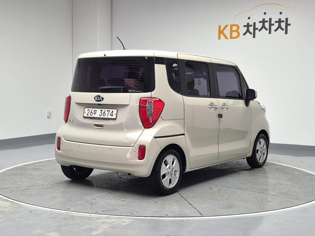 2014 KIA RAY 