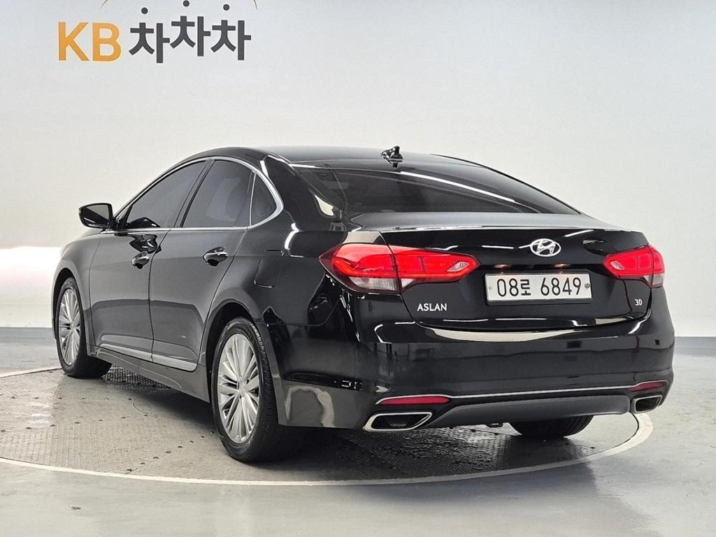 2018 HYUNDAI ASLAN 