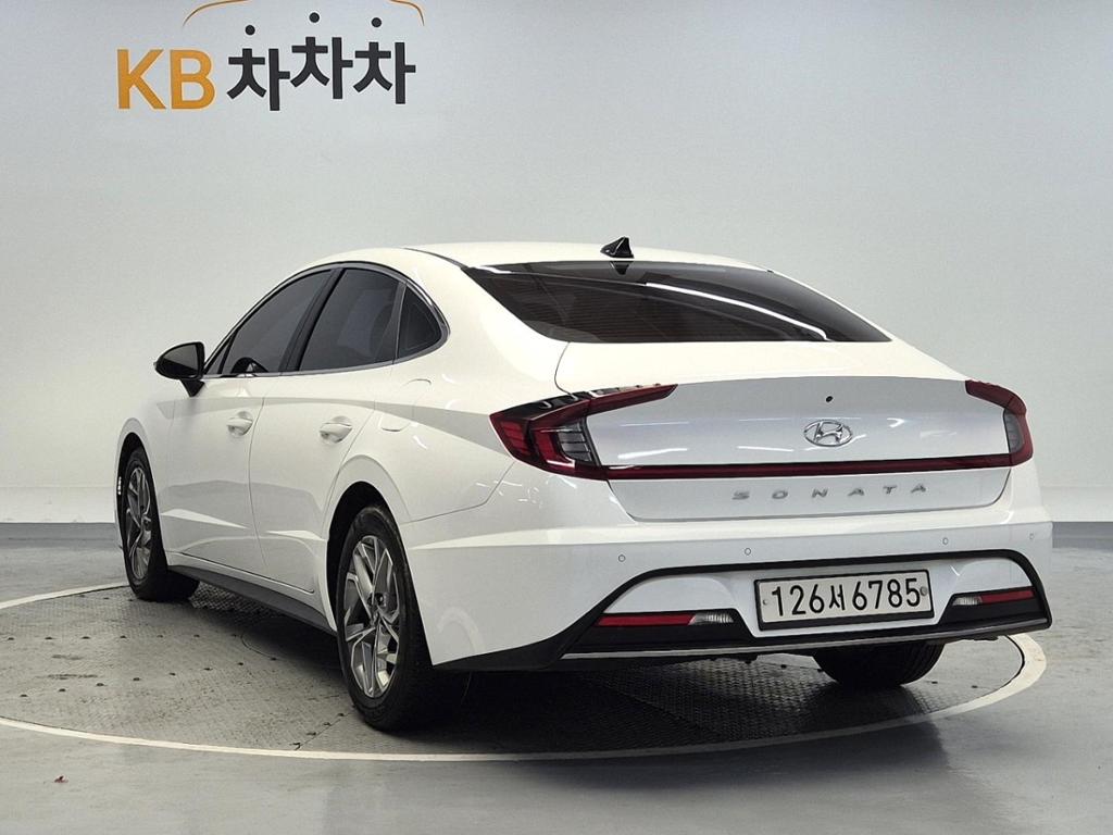2021 HYUNDAI SONATA (DN8) 