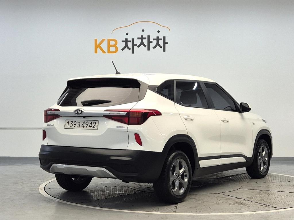 2022 KIA SELTOS 