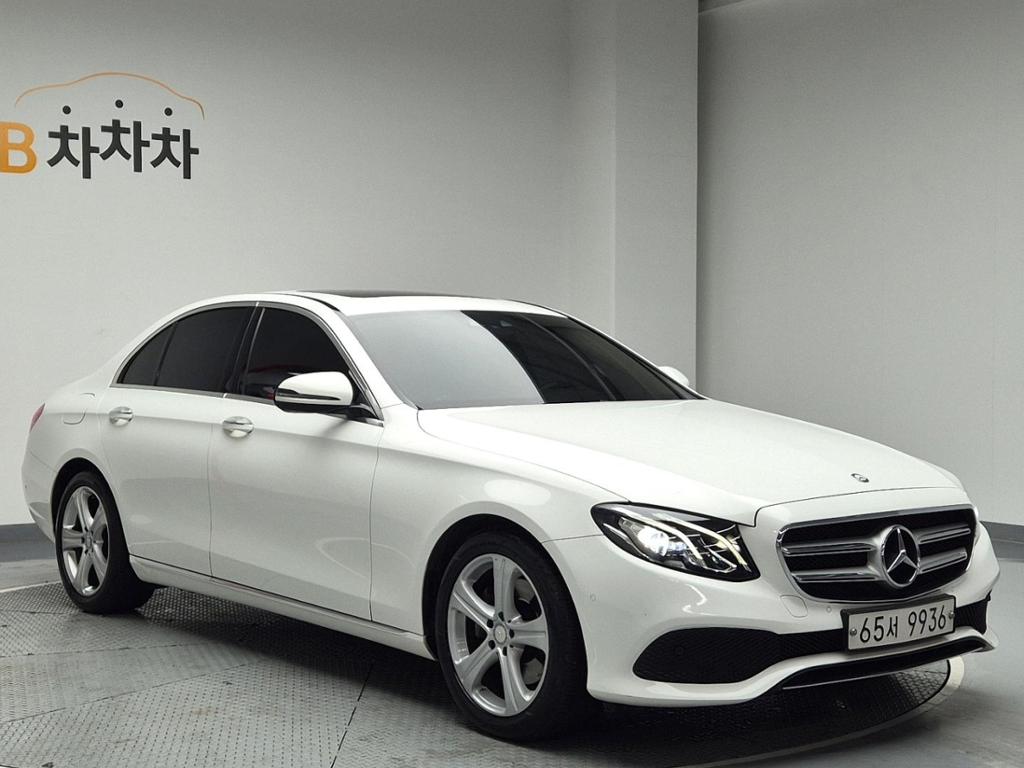 2017 BENZ E CLASS (5Gen) 