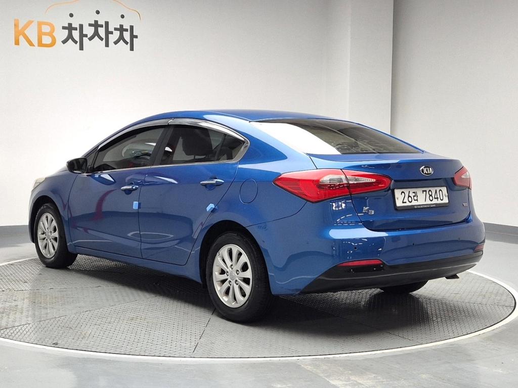 2013 KIA K3 