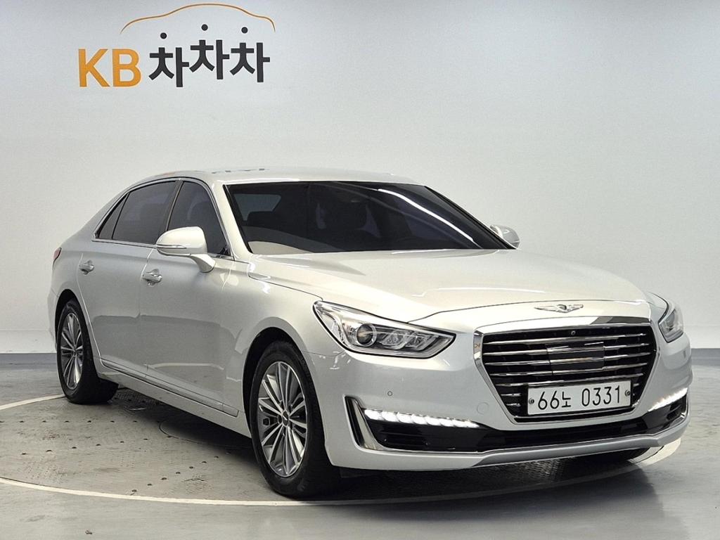 2016 GENESIS EQ900 