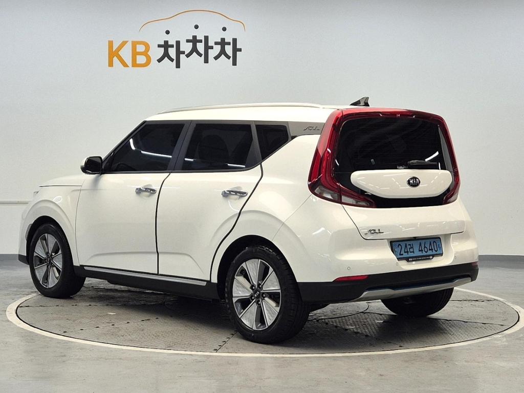 2019 KIA SOUL BOOSTER EV 