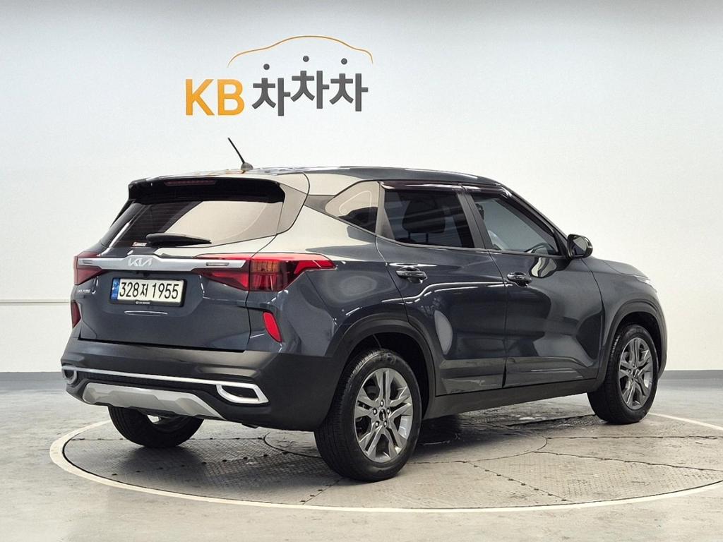 2022 KIA SELTOS 