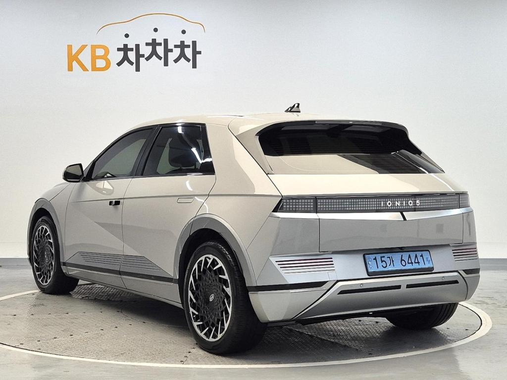 2022 HYUNDAI IONIQ5 