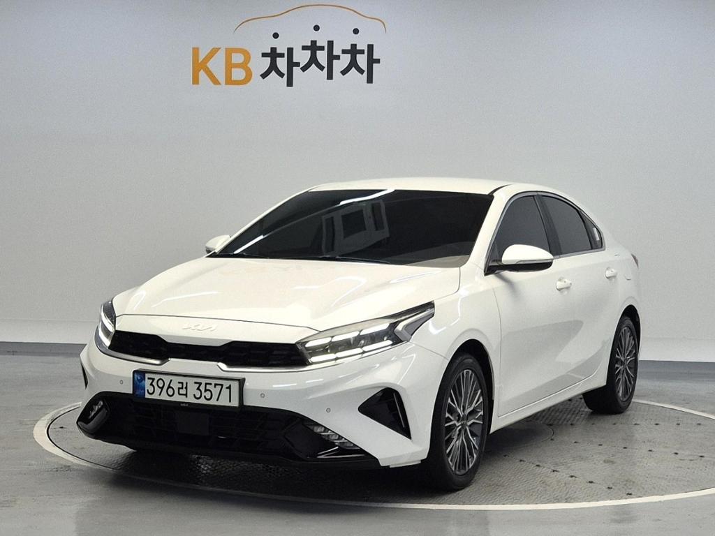 2022 KIA THE NEW K3 