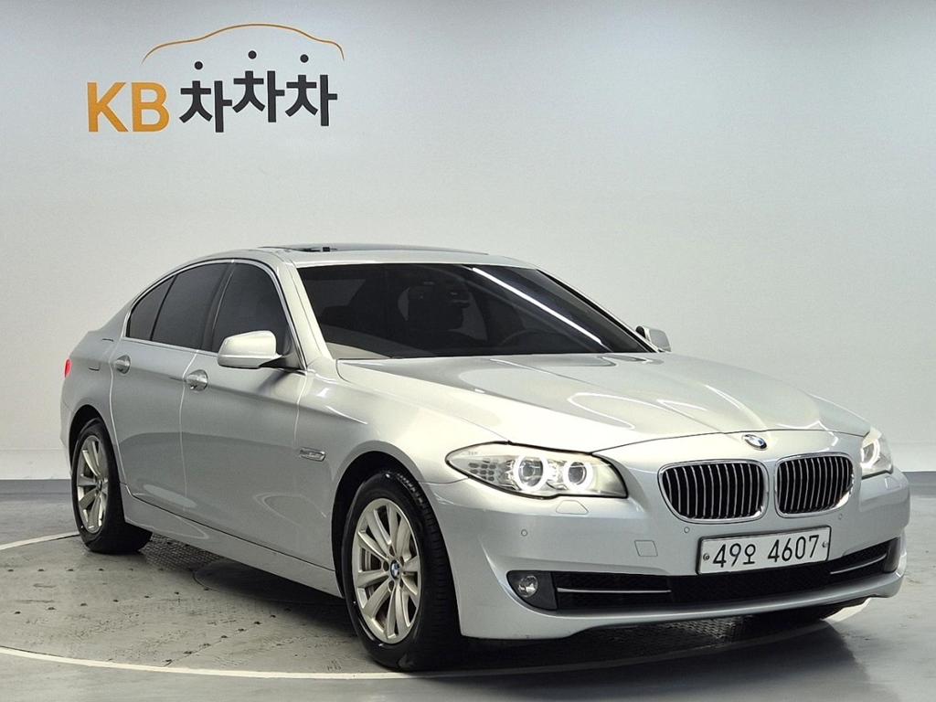 2011 BMW 5 SERIES (6Gen) 
